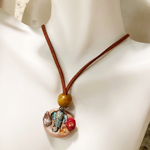 Ganesha Lord Hindu God Luck, Prosperity and protection Necklace - Picture 8 of 10